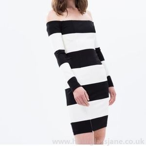 N Nicholas Off the Shoulder Dress